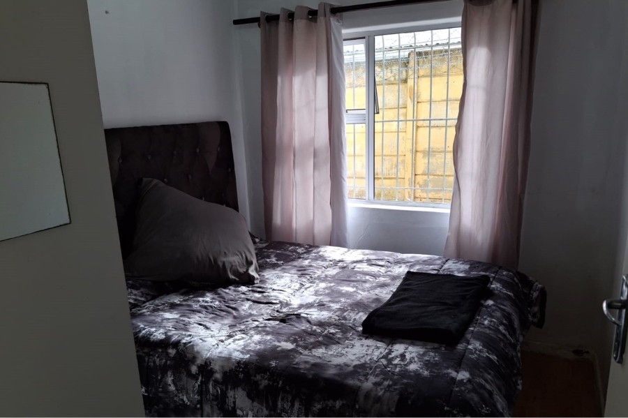 2 Bedroom Property for Sale in Glenlilly Western Cape